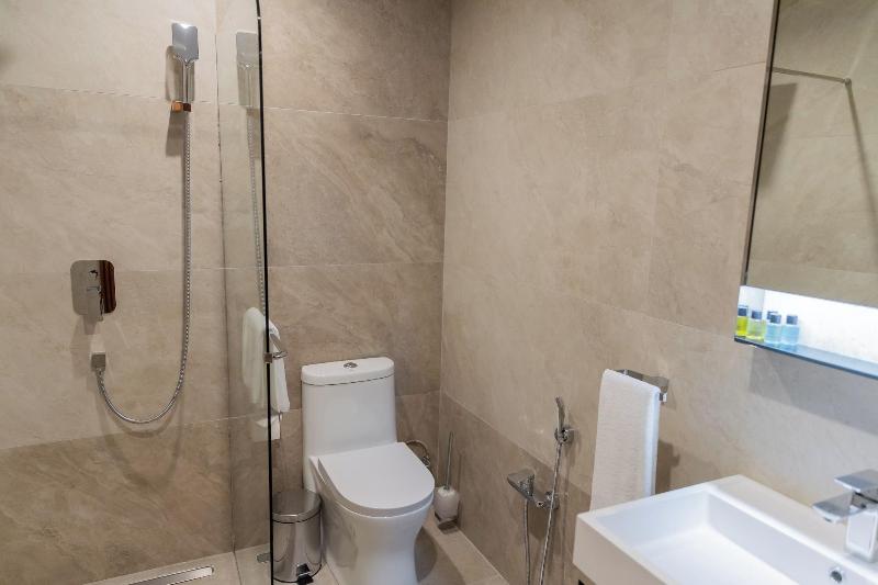 The Central Point Hotel Baku image