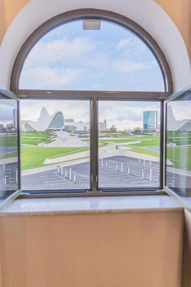 The Central Point Hotel Baku image