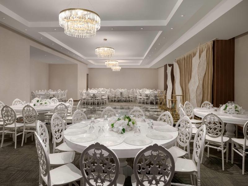 Ramada Encore By Wyndham Konya Karatay — view