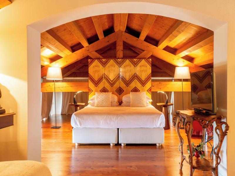 Tenuta Castagnera image