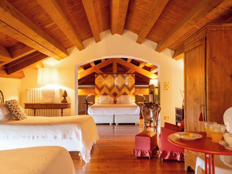 Tenuta Castagnera image