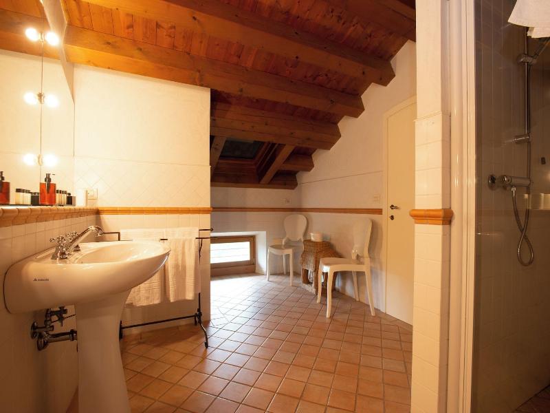 Tenuta Castagnera image