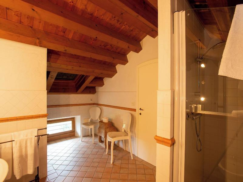 Tenuta Castagnera image