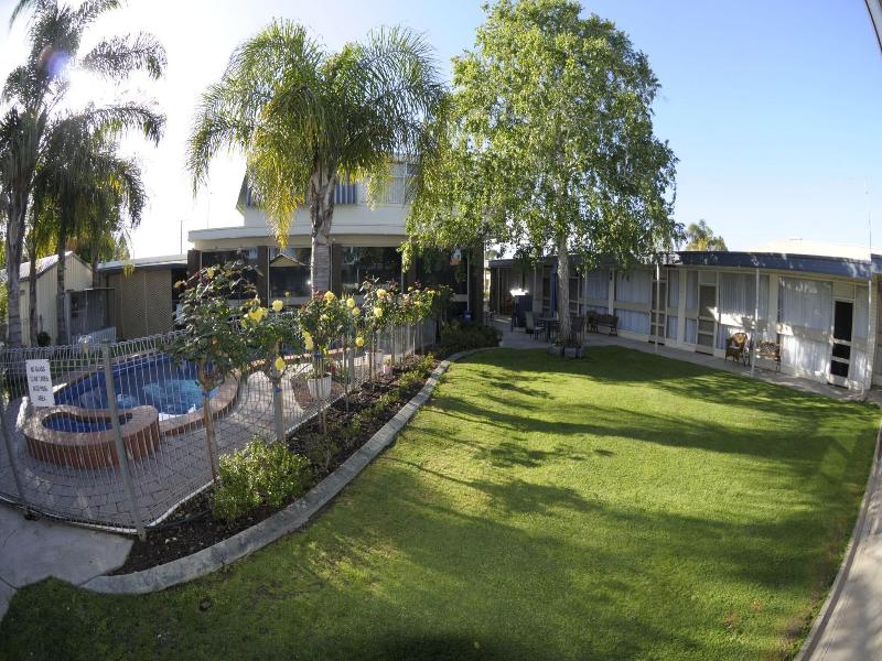 Warrina Motor Inn Wodonga Cbd