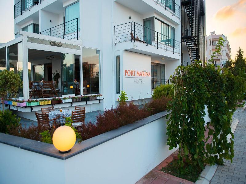 Port Marina Hotel