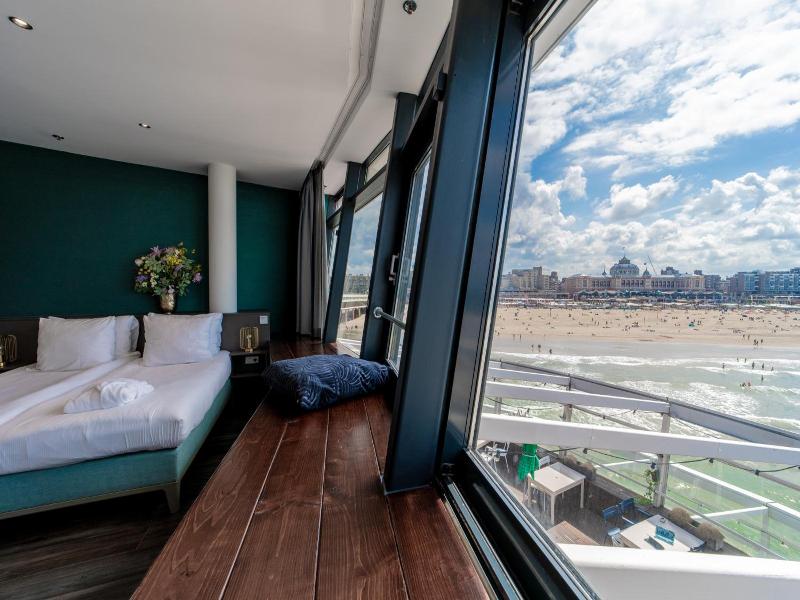De Pier Suites image