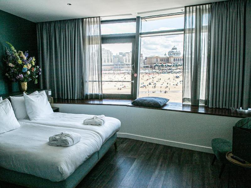 De Pier Suites image