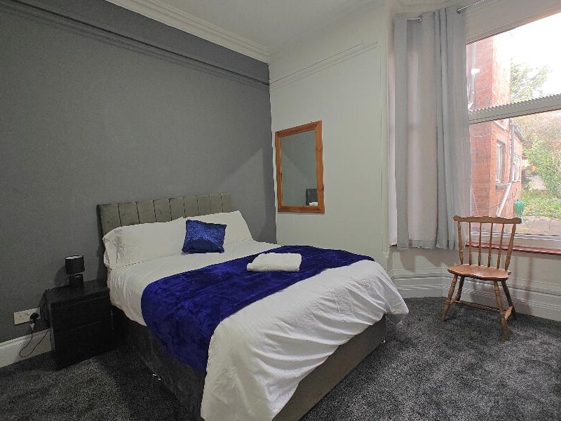 Bed room