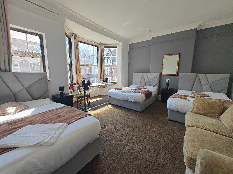 Bed room
