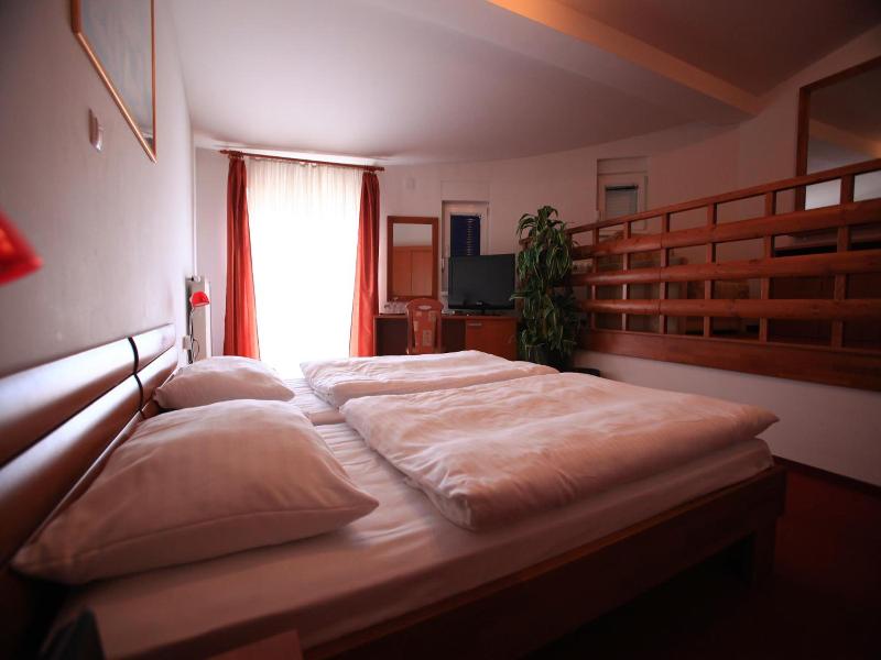 Hotel Orion image