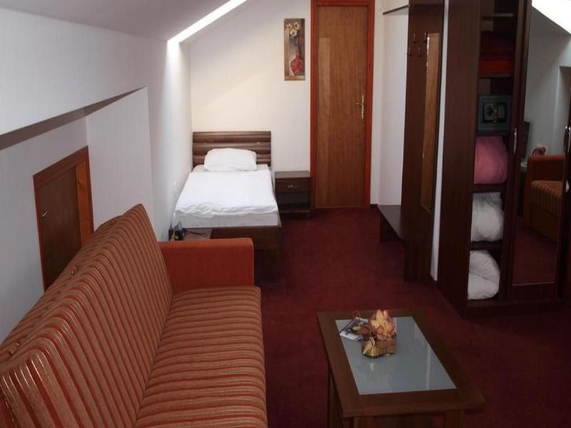 Hotel Orion image