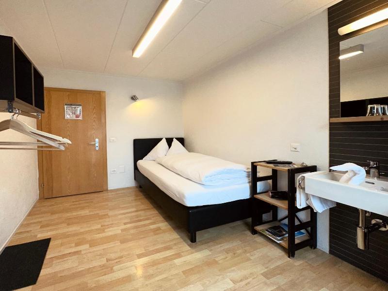 Hotel Rv Tia image