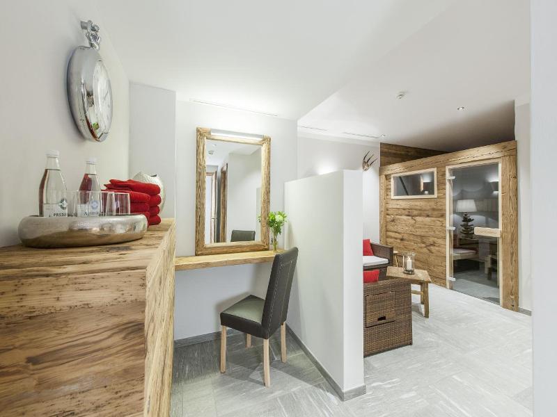 Hotelino Petit Chalet image