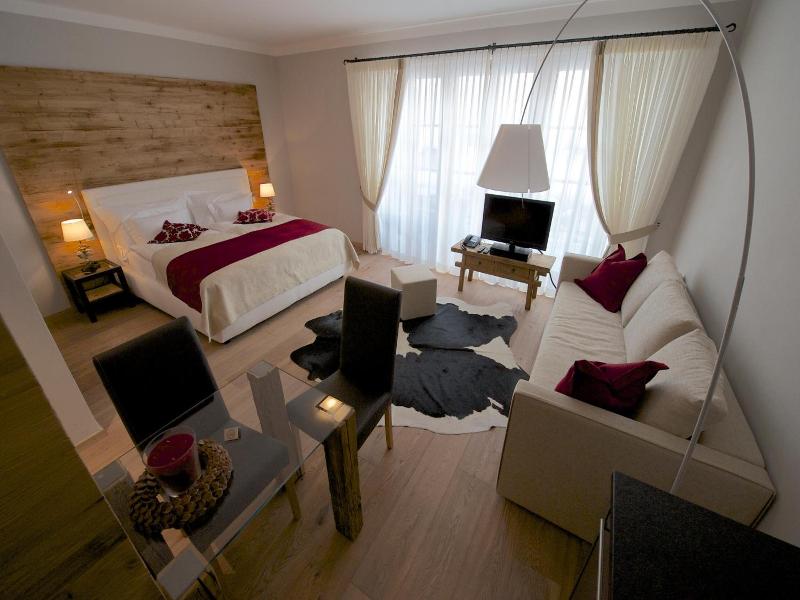 Hotelino Petit Chalet image