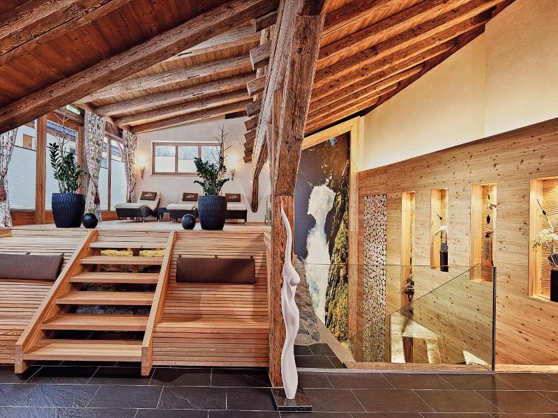 Hotel Traube image