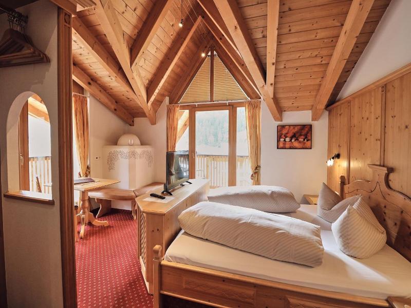 Hotel Traube image