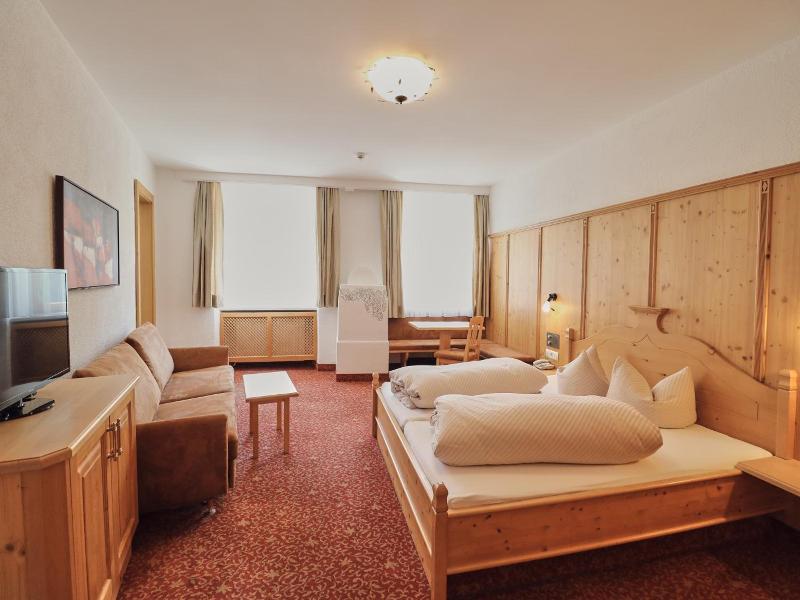 Hotel Traube image