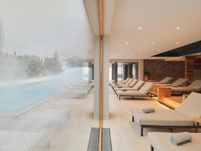 Hotel Traube image