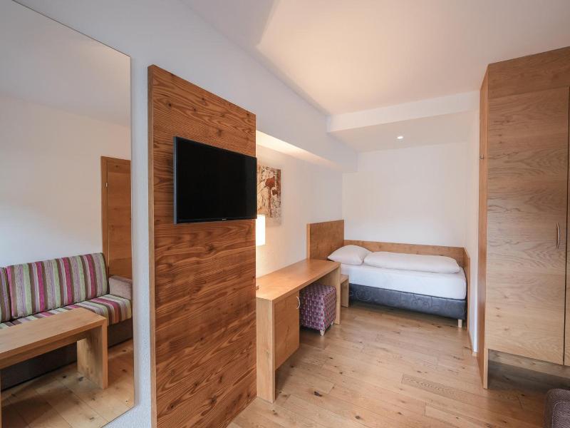 Hotel Traube image