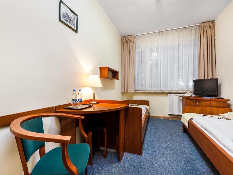 Hotel Olivia image