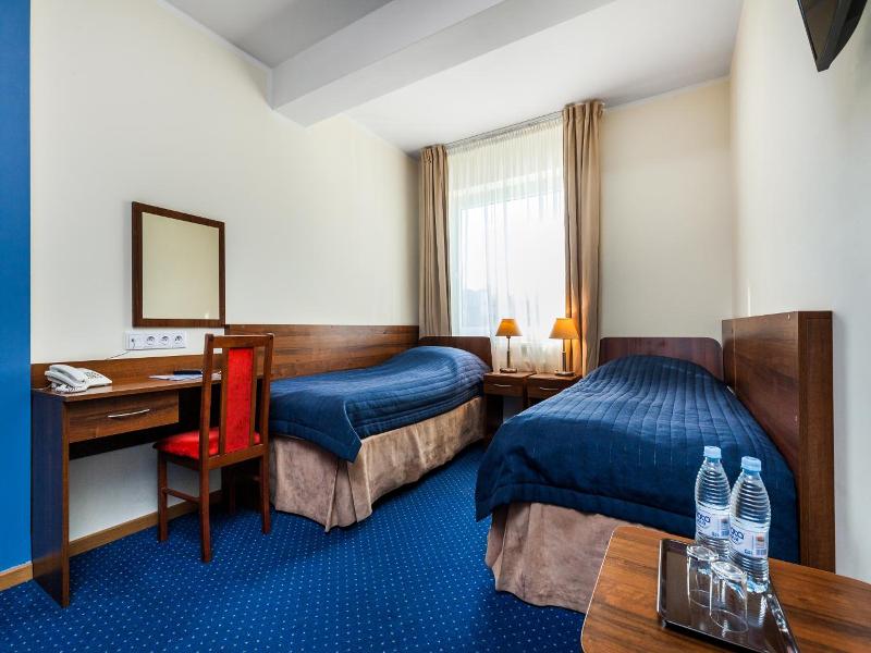 Hotel Olivia image