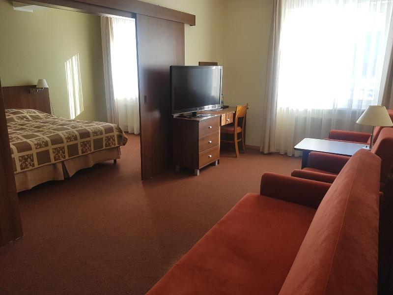 Hotel Olivia image