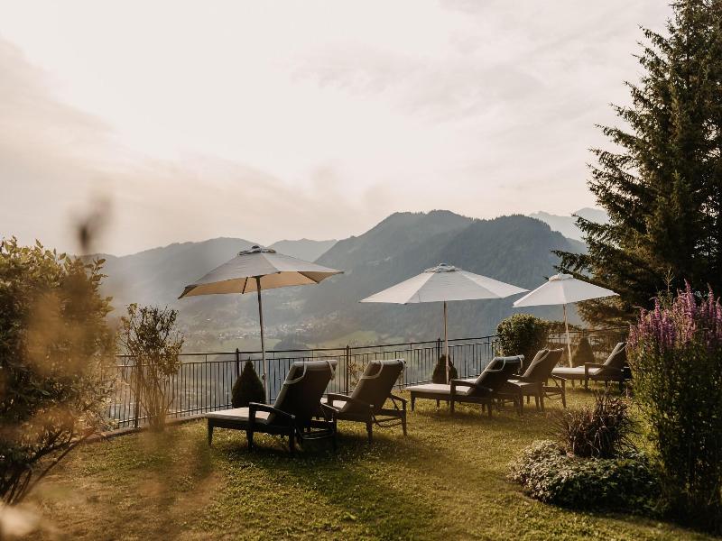 Gut Berg Naturhotel image