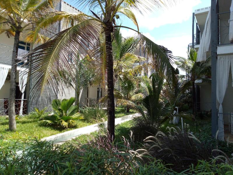 Aqua Resort image