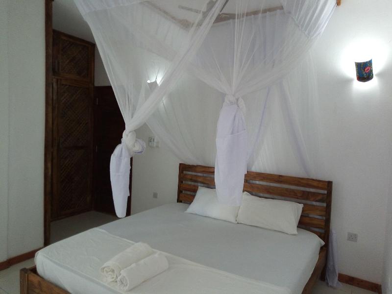 Aqua Resort image