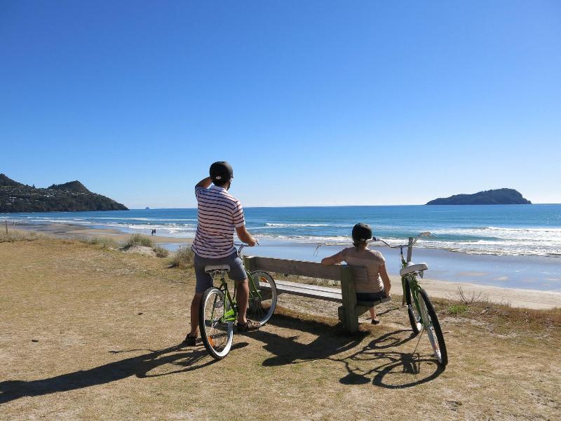 Ocean Breeze Resort Pauanui image