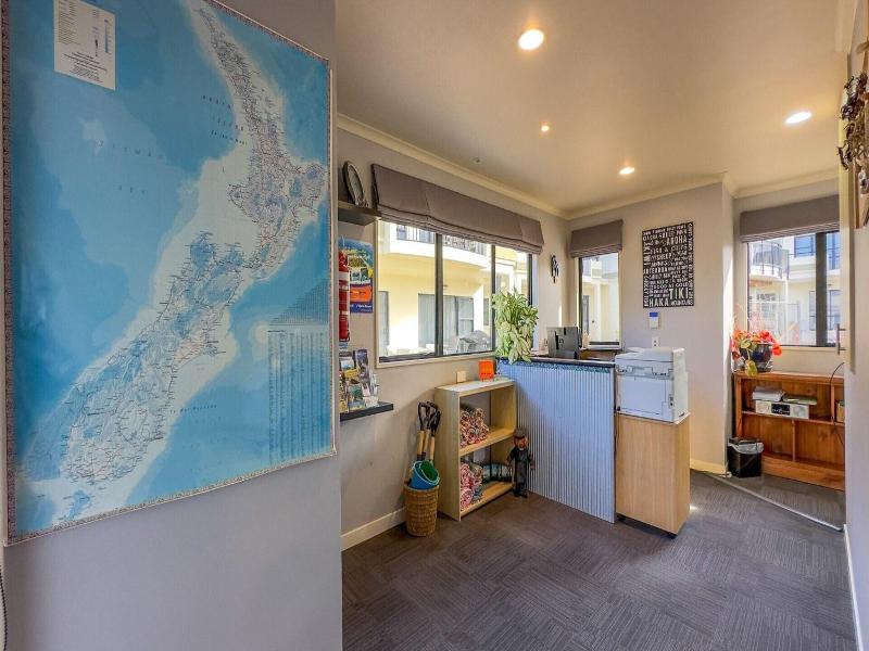Ocean Breeze Resort Pauanui image