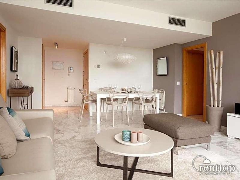 Rent Top Apartments Diagonal Mar image
