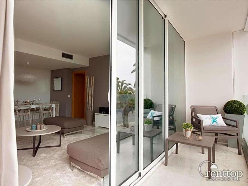 Rent Top Apartments Diagonal Mar image