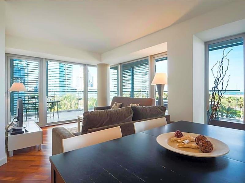 Rent Top Apartments Diagonal Mar image