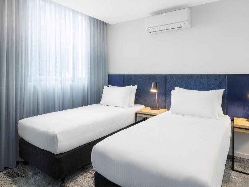 Brady Apartment Hotel Flinders Street image