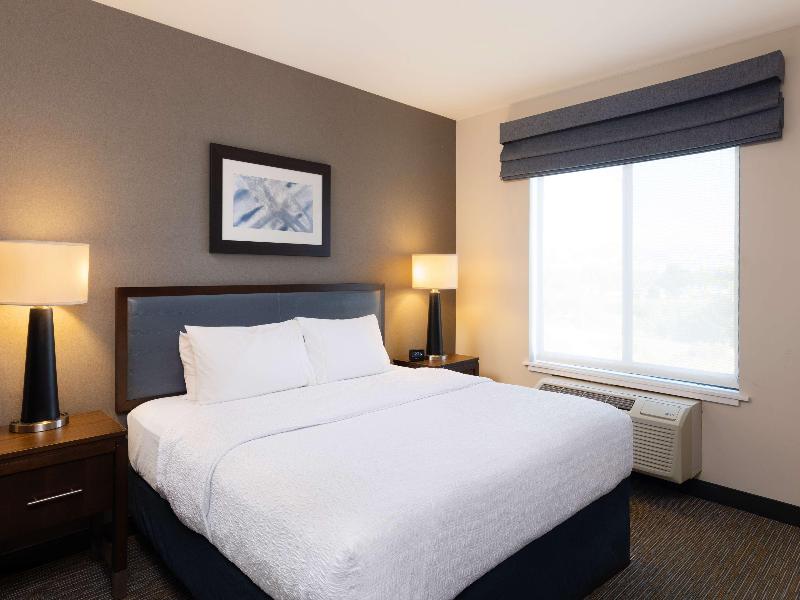 Hampton Inn San Jose Cherry Ave image