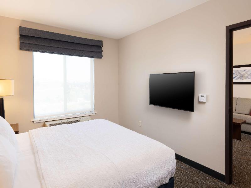 Hampton Inn San Jose Cherry Ave image