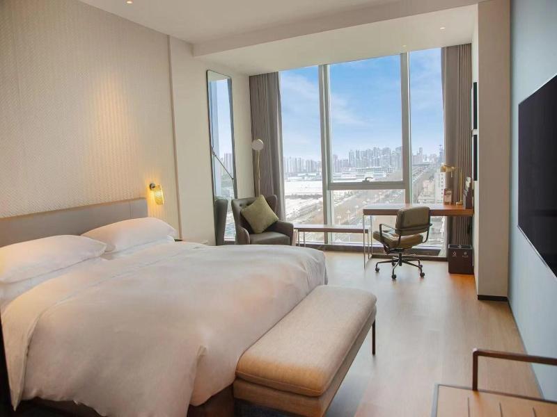Four Points By Sheraton Yantai image