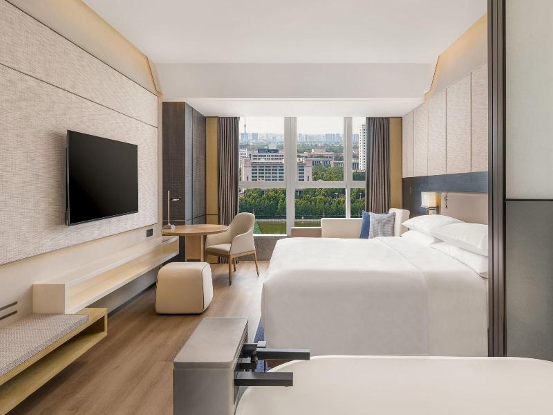 Luoyang Marriott Hotel image