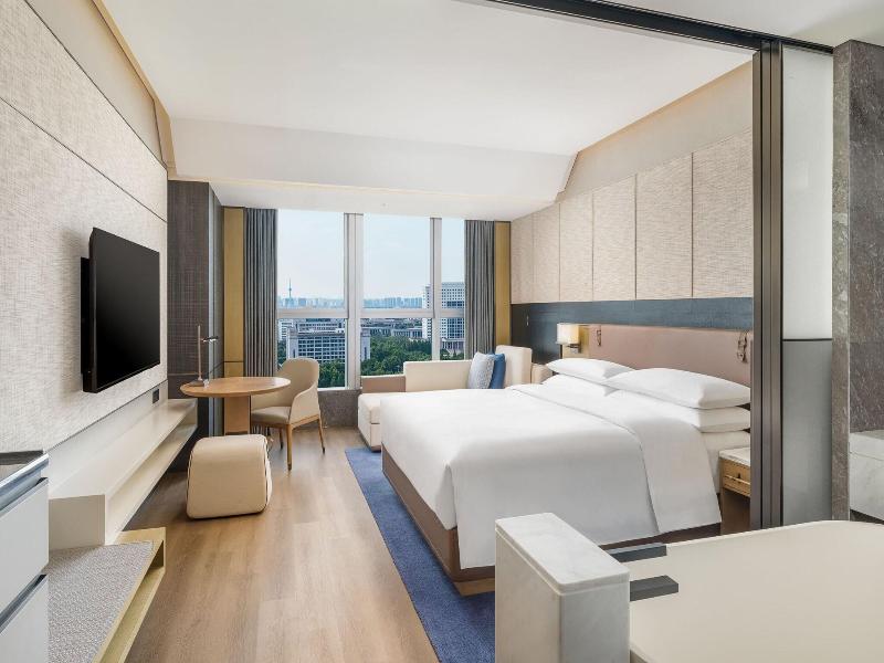 Luoyang Marriott Hotel image