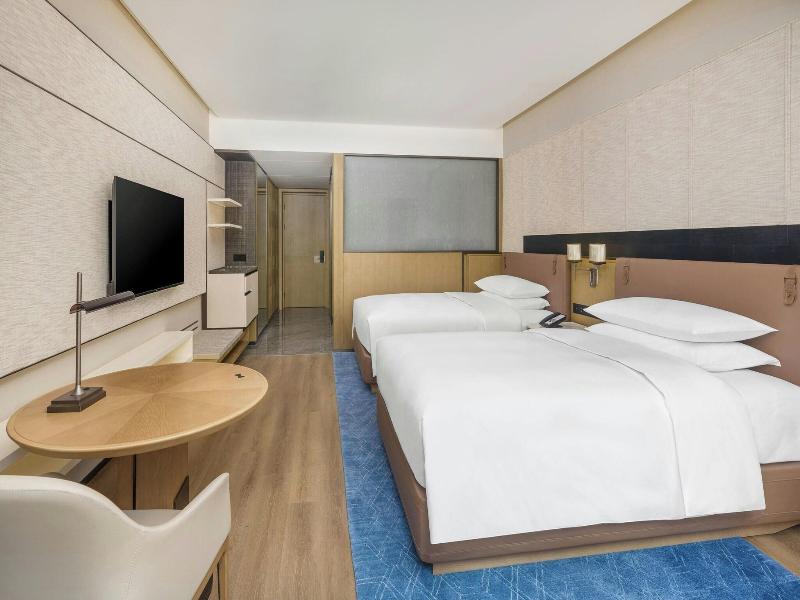 Luoyang Marriott Hotel image