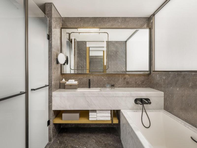 Luoyang Marriott Hotel image