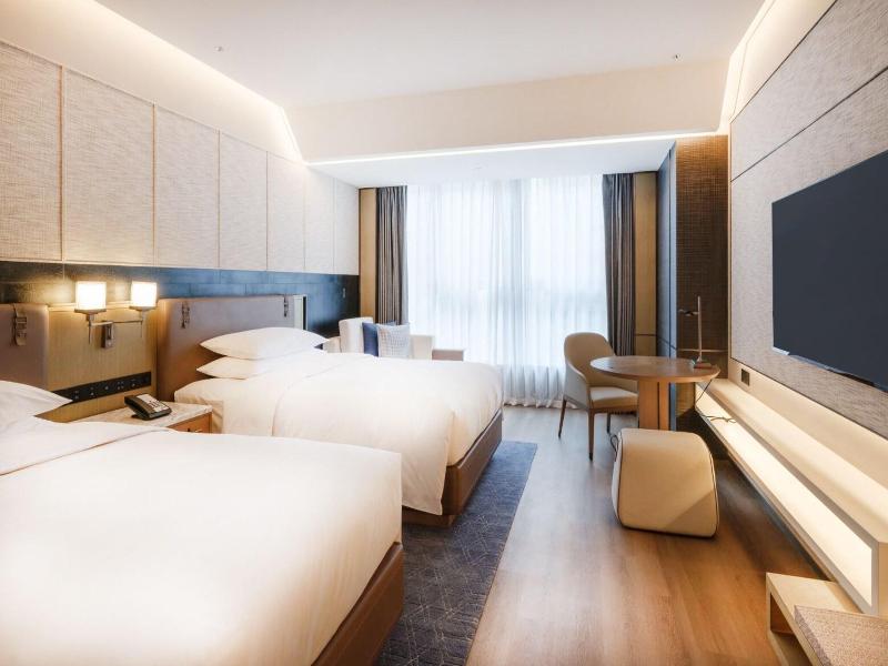 Luoyang Marriott Hotel image