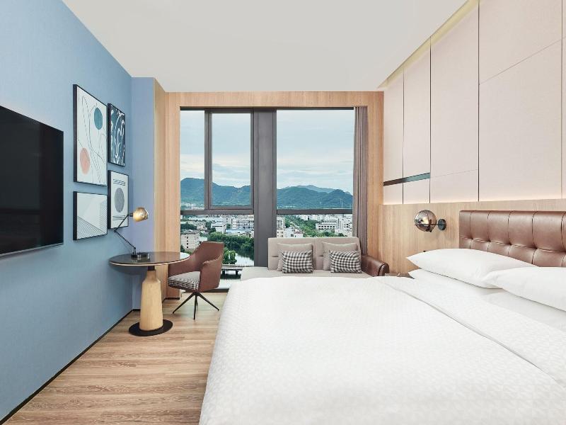 Four Points By Sheraton Huzhou image