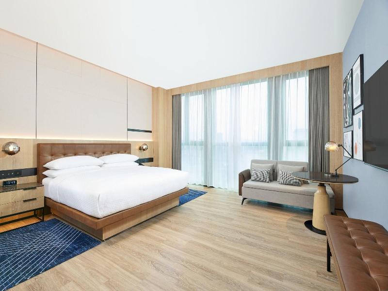 Four Points By Sheraton Huzhou image