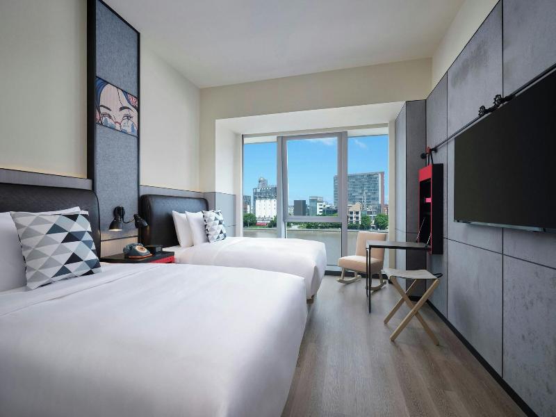 Moxy Ningbo Old Bund image