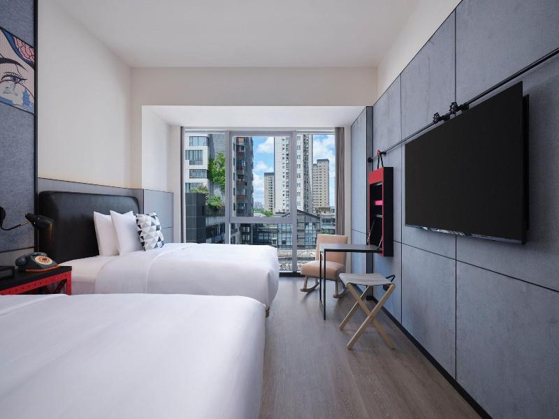 Moxy Ningbo Old Bund image