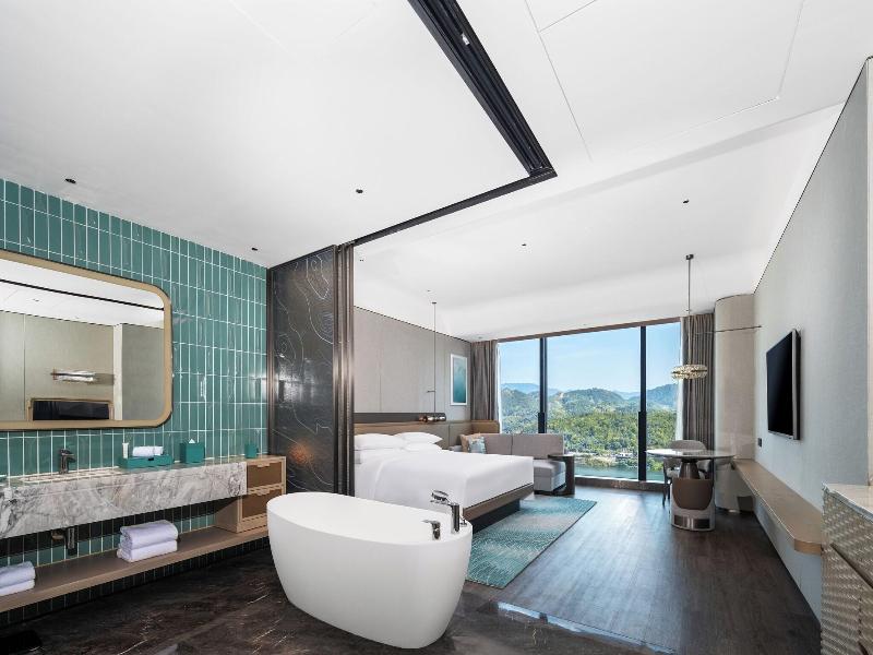 Lishui Marriott Hotel image