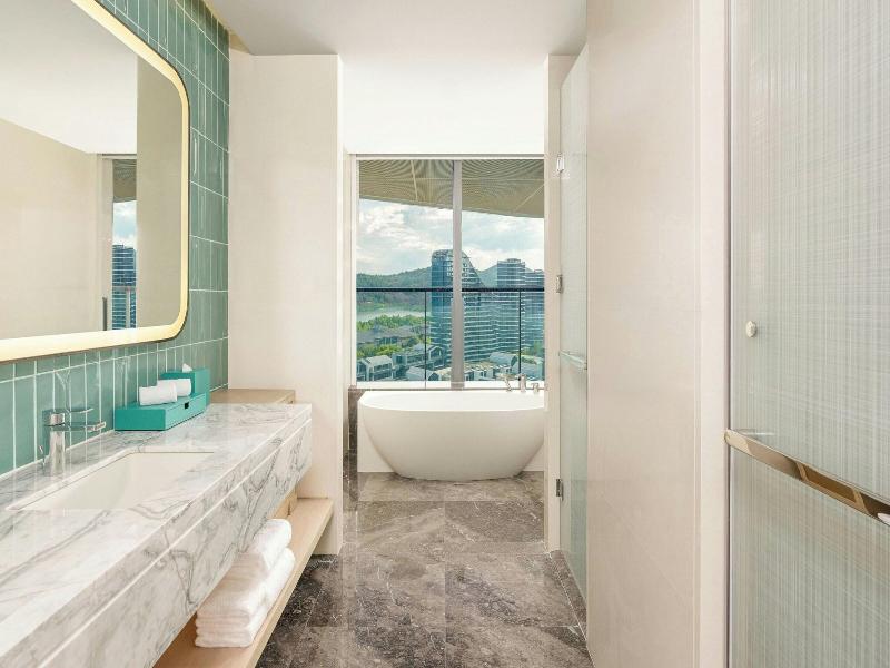 Lishui Marriott Hotel image