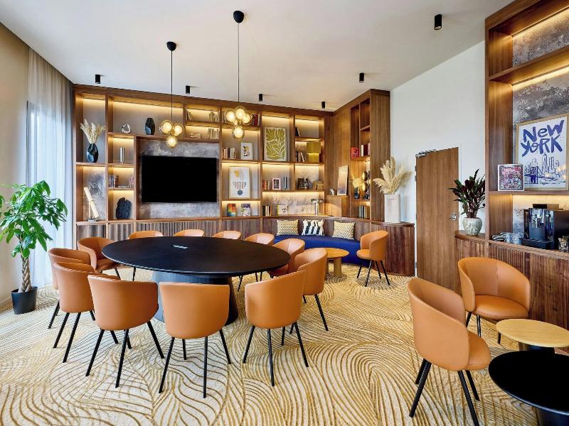 Courtyard By Marriott Lyon Eurexpo Stadium image